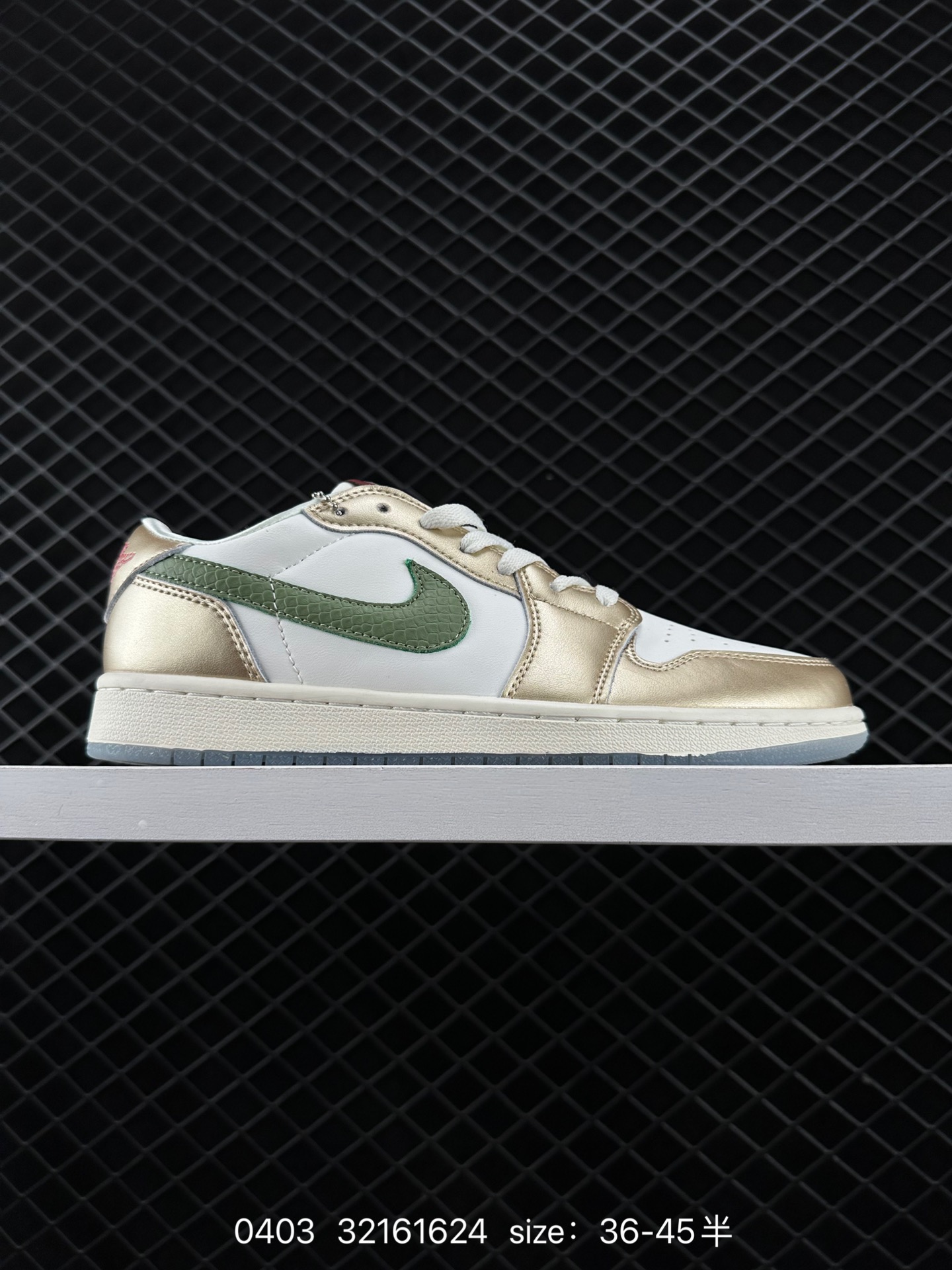 Jordan 1 Low ”Year of the Dragon“